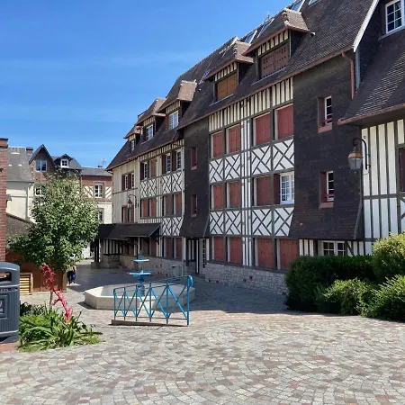 Spacieux Moderne, Proche Et Commerces - Fr-1-712-61 Апартаменты Вилле-сюр-Мер