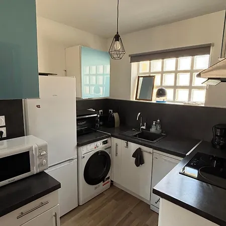 Spacieux Moderne, Proche Et Commerces - Fr-1-712-61 Апартаменты *